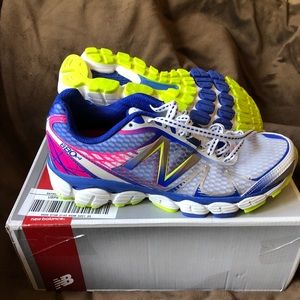 NEW New Balance Running Shoes Size 7.5 narrow